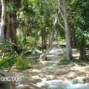 Meet your Posher, Carmel